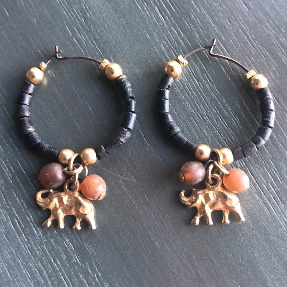 Jewelry - Elephant earrings
